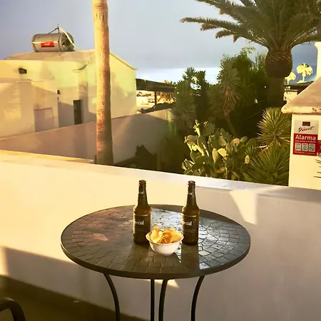 Casa Olas Puerto del Carmen (Lanzarote)